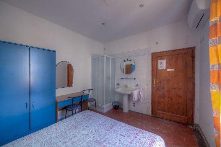 DOUBLE BASIC Room