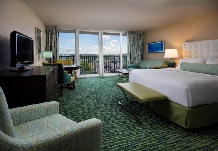 DOUBLE STANDARD Room