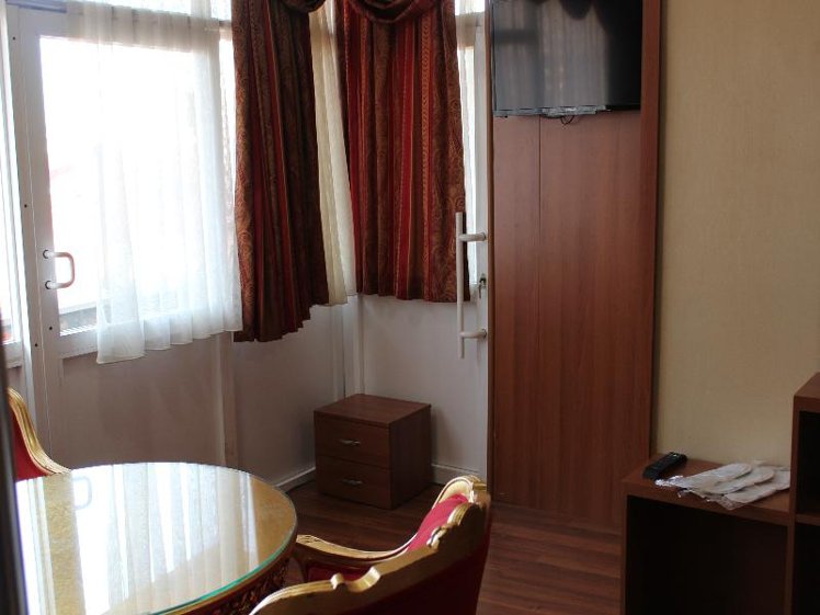 QUADRUPLE STANDARD Room