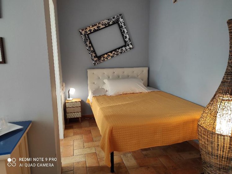 SINGLE STANDARD Room