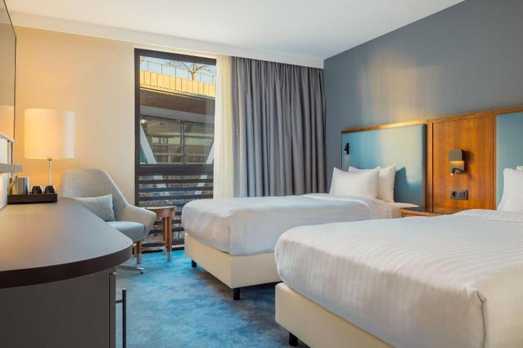 TWIN SUPERIOR Room