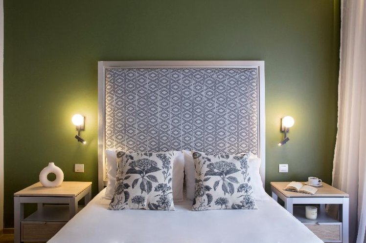 SINGLE STANDARD Room