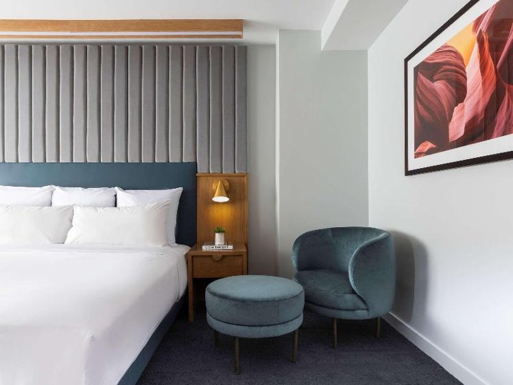 DOUBLE DELUXE TWO QUEEN BEDS Room