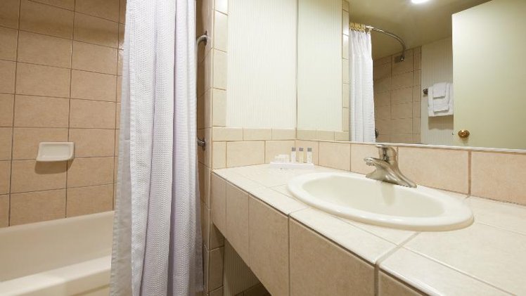 DOUBLE QUEEN BED NON SMOKING Room
