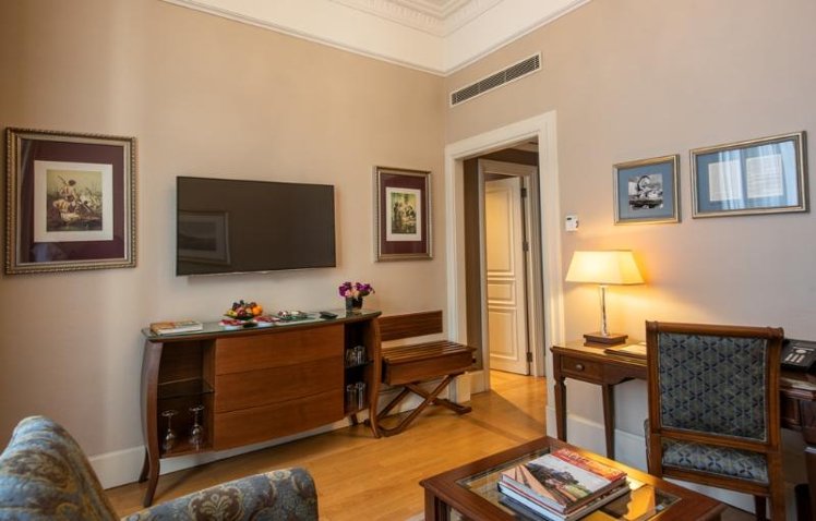 SUITE GUEST ROOM Room