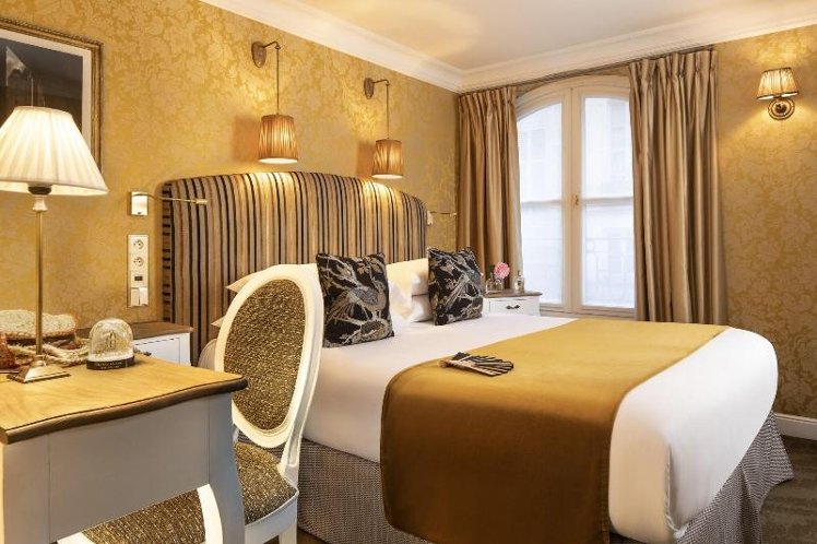 DOUBLE CONNECTING ROOM Room