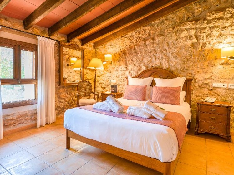DOUBLE CLASSIC Room