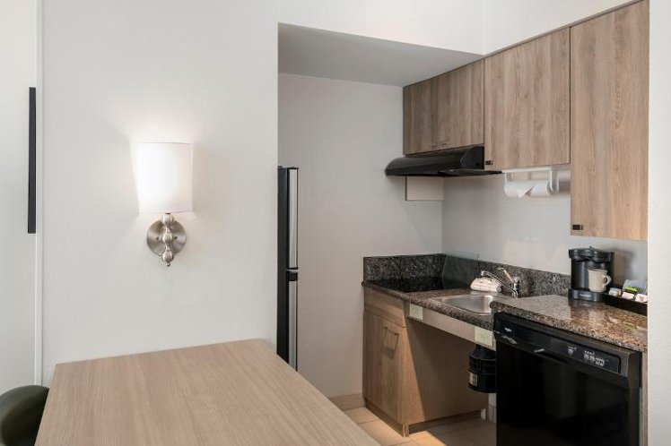 SUITE TWO BEDROOMS TWO BATHROOMS Room