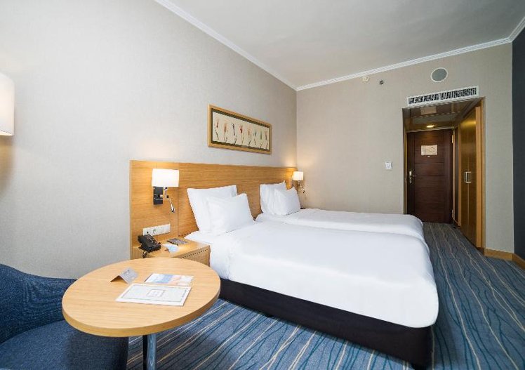 TRIPLE STANDARD Room