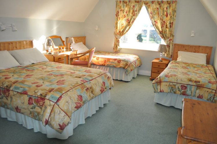 Blarney Vale House