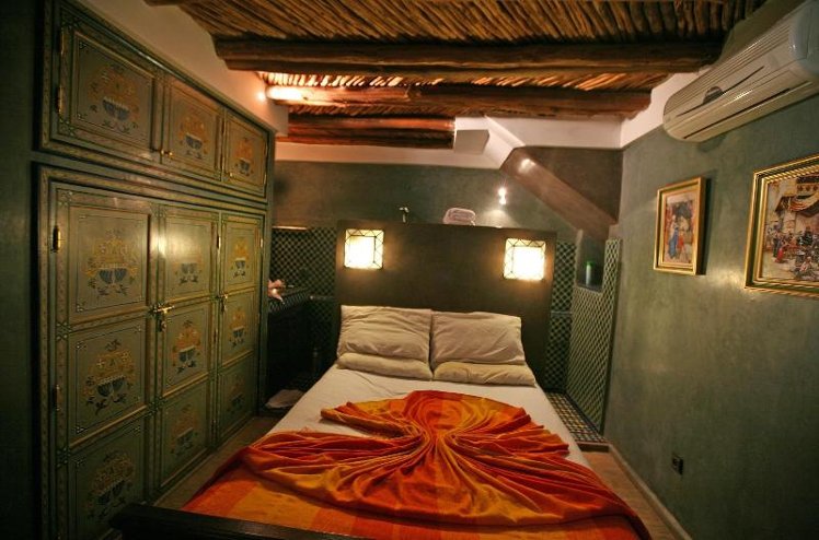 DOUBLE STANDARD Room
