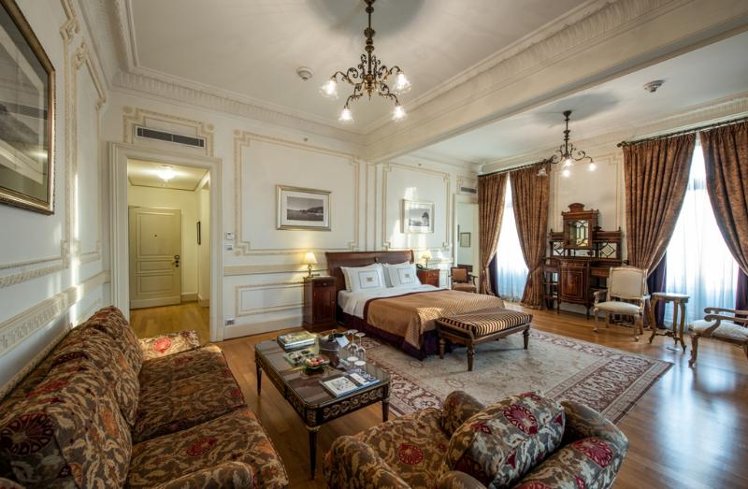 SUITE CLASSIC Room