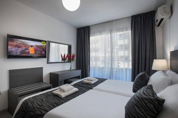 Double or Twin SUPERIOR TWO BEDROOMS Room