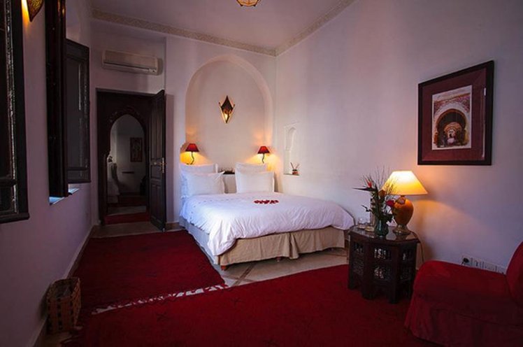 DOUBLE SUPERIOR Room