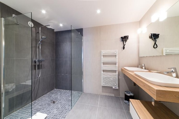 DOUBLE DELUXE Room