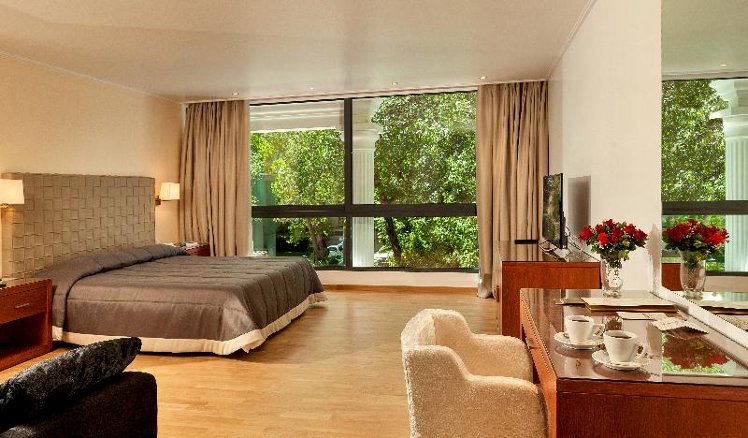 SUITE DELUXE Room