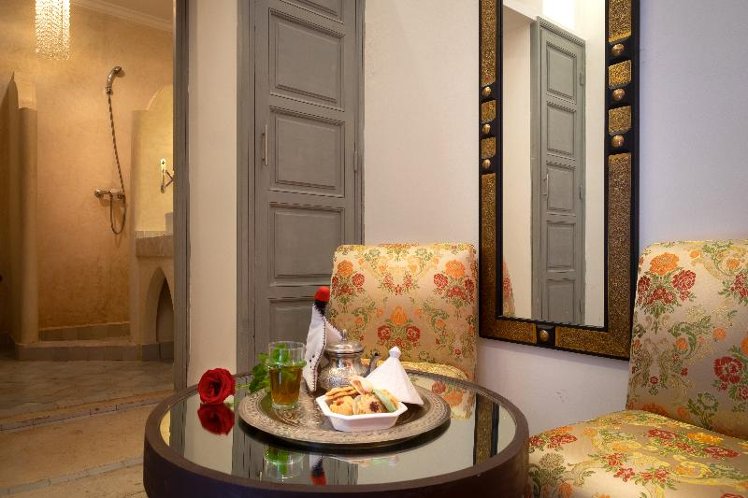 DOUBLE DELUXE Room