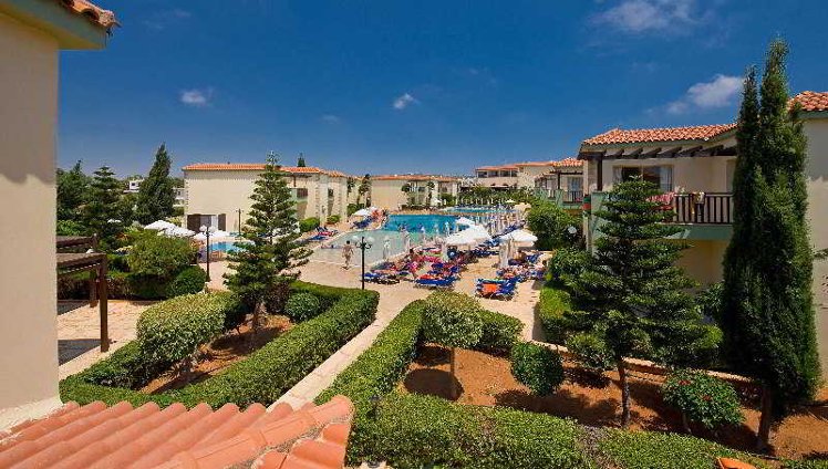 Ramada Hotel & Suites Ayia Napa.