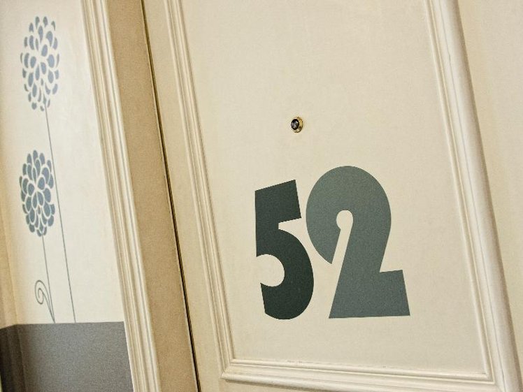 APARTMENT CAPACITY 5 THREE BEDROOM Room
