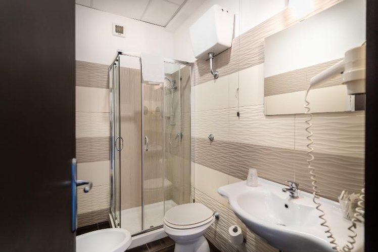 TRIPLE WITH BALCONY Room