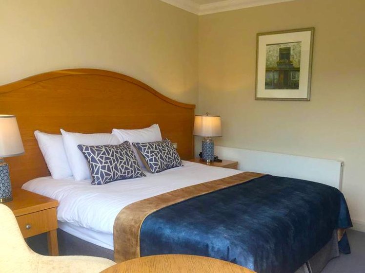 DOUBLE STANDARD Room