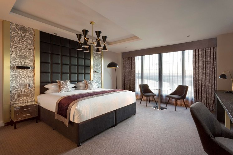 Double Tree by Hilton Edinburgh Queensferry Crossing (ex Queensferry Hotel)