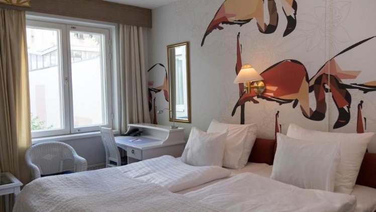 DOUBLE SINGLE USE STANDARD Room