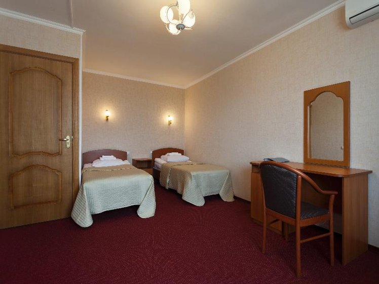 TWIN STANDARD Room
