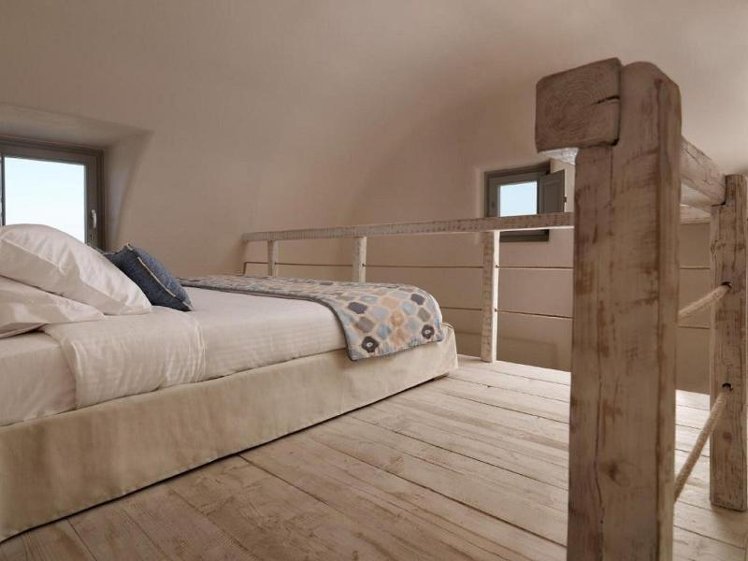 SUITE KING SIZE BED Room