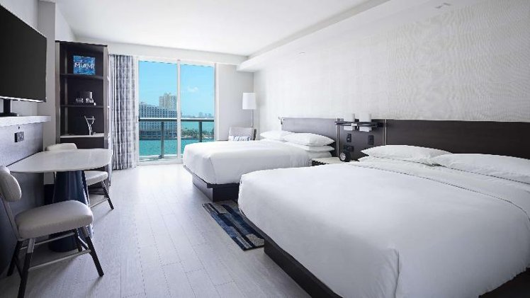 Room BAY VIEW Room