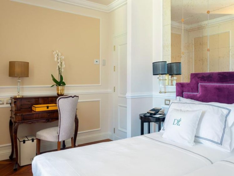 DOUBLE COMFORT Room