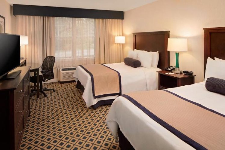 DOUBLE STANDARD Room