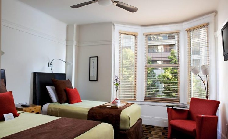 DOUBLE TWO BEDS Room