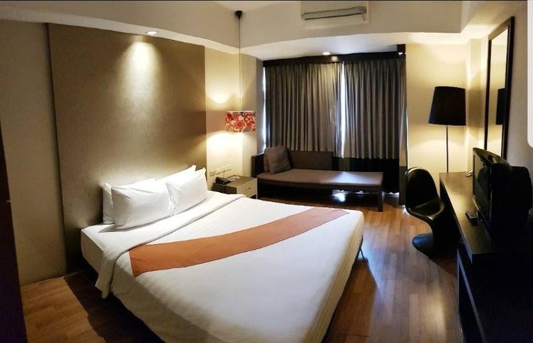 DOUBLE SUPERIOR Room