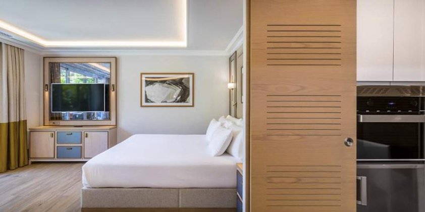 Room DELUXE Room