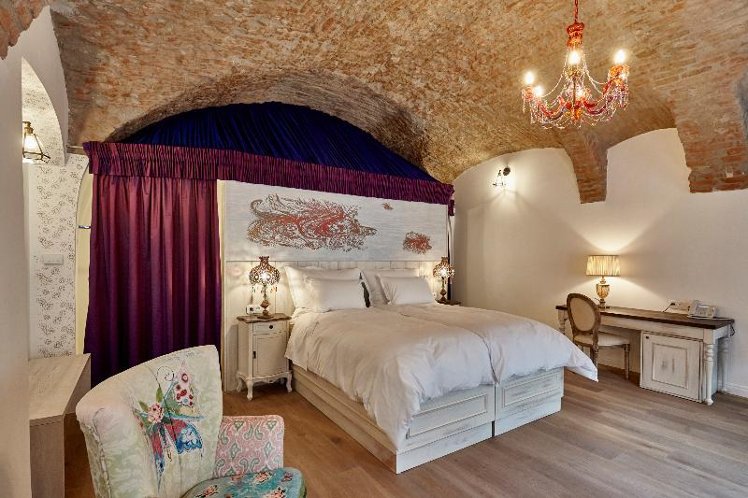 Double or Twin GRAND Room