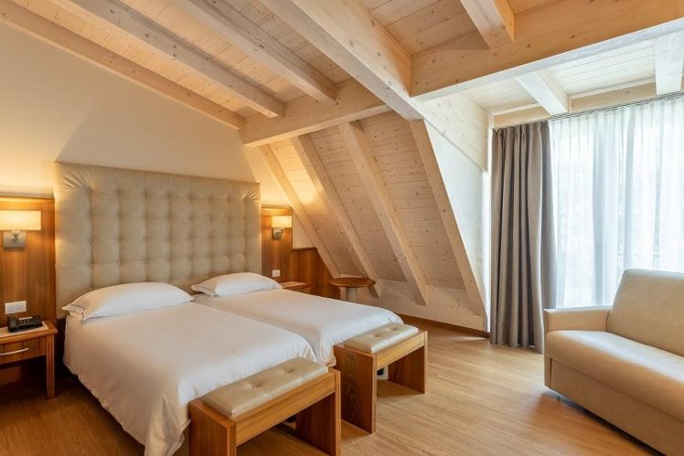 Double or Twin SUPERIOR Room