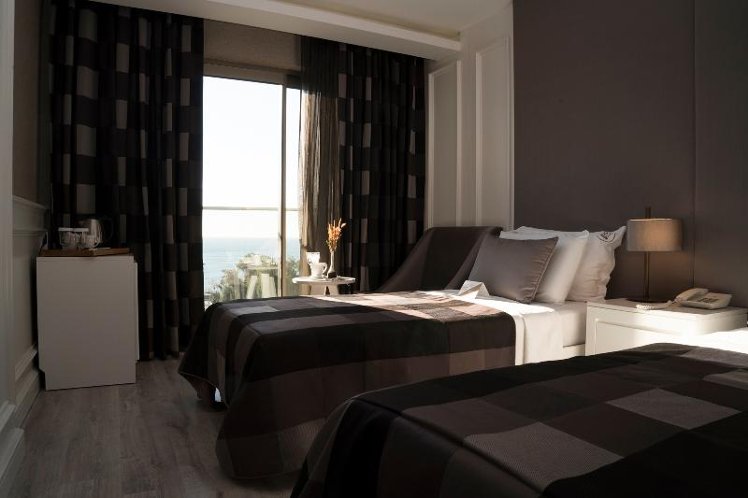 SINGLE SEA VIEW Room