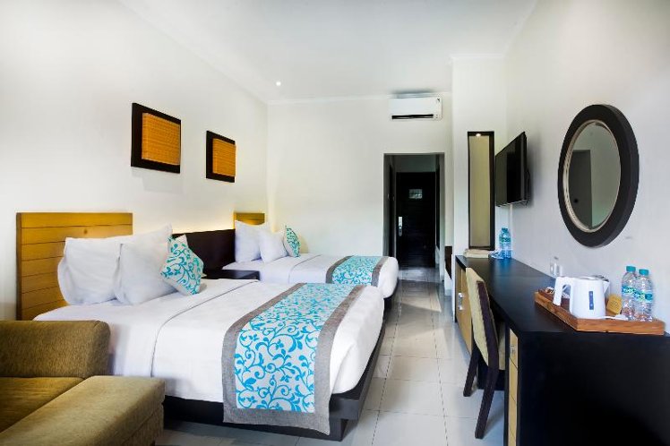 Double or Twin DELUXE Room