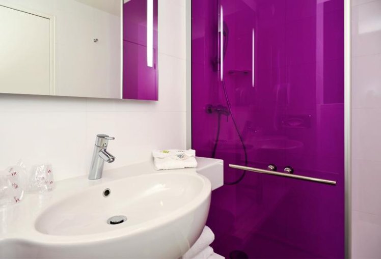 TWIN STANDARD Room