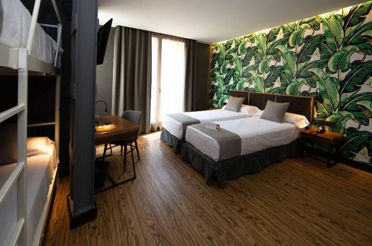 QUADRUPLE CITY VIEW ONE BEDROOM Room