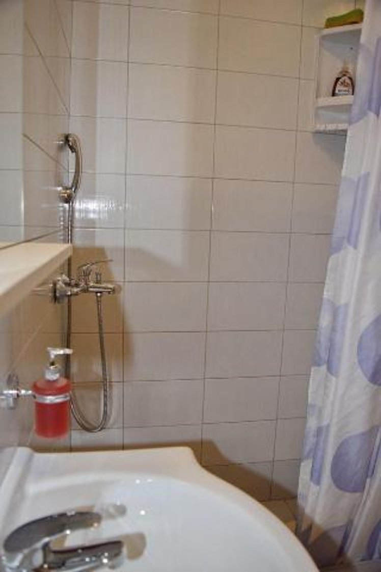 Jele Rooms