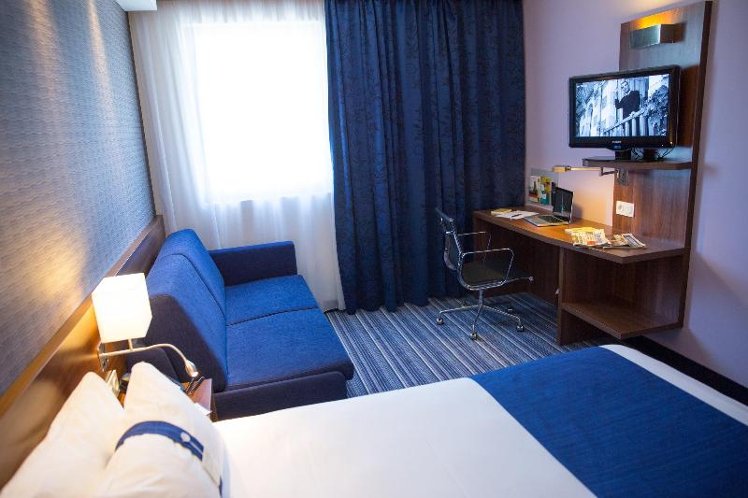 DOUBLE STANDARD Room