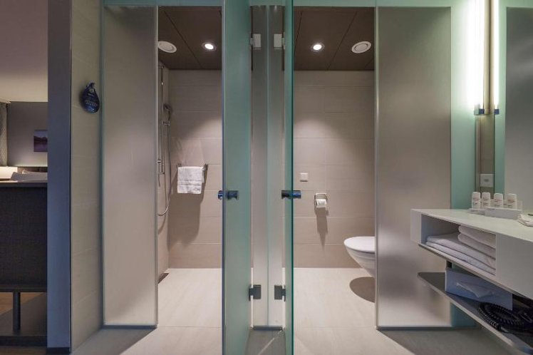 TWIN PREMIUM Room