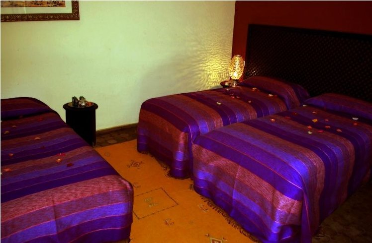 TRIPLE STANDARD Room
