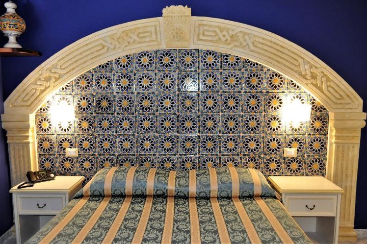 DOUBLE STANDARD Room