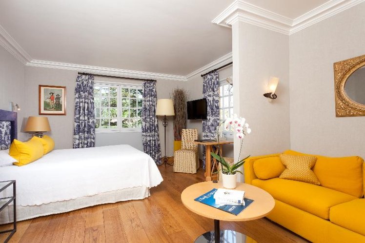 JUNIOR SUITE GARDEN VIEW Room