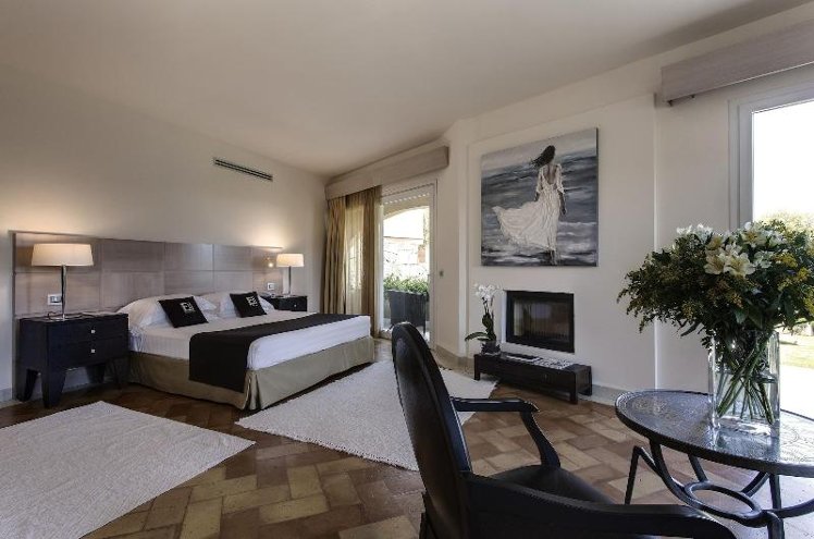 SUITE EXECUTIVE KING BED Room