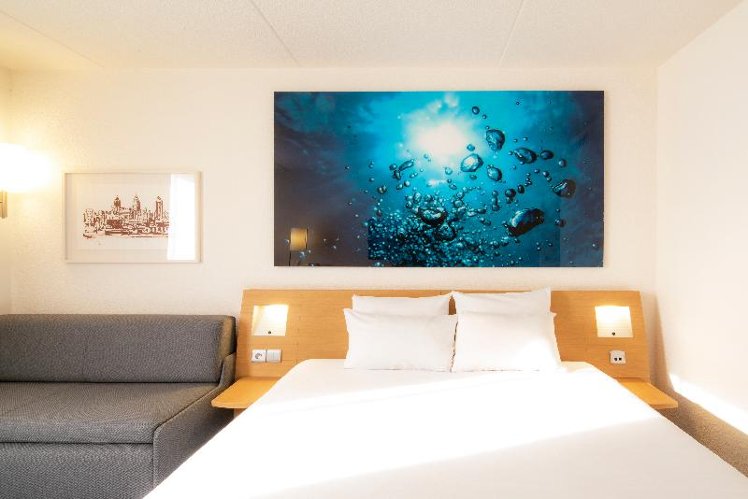 DOUBLE STANDARD Room
