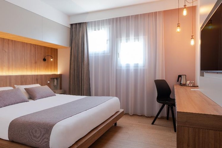 DOUBLE STANDARD Room